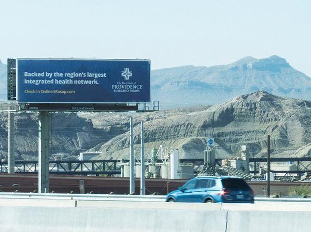 Photo of a billboard in Lake Shore