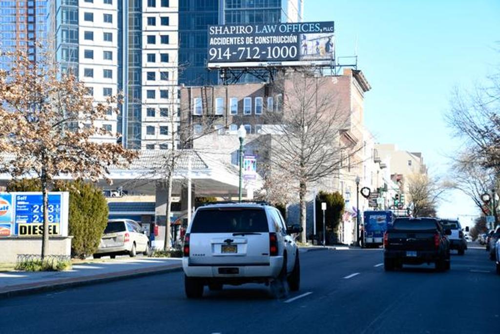 Photo of a billboard in Glen Head