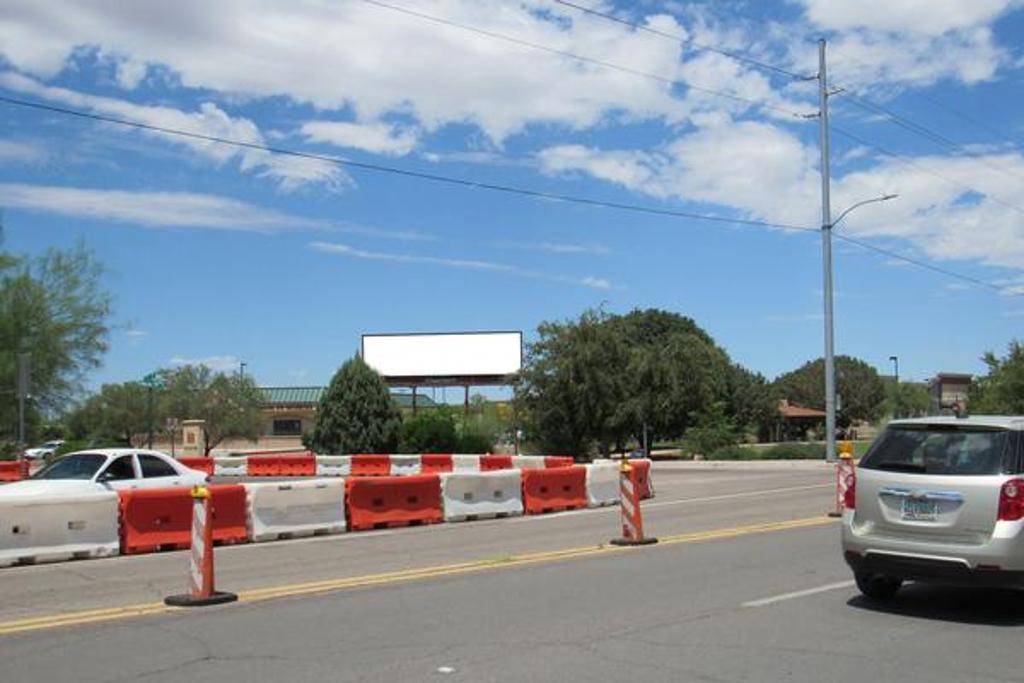 Photo of a billboard in Cd Obregon