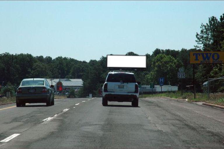 Photo of a billboard in Avenue