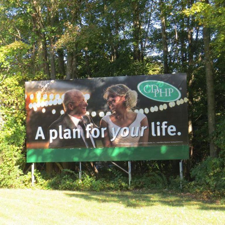 Photo of a billboard in Amenia