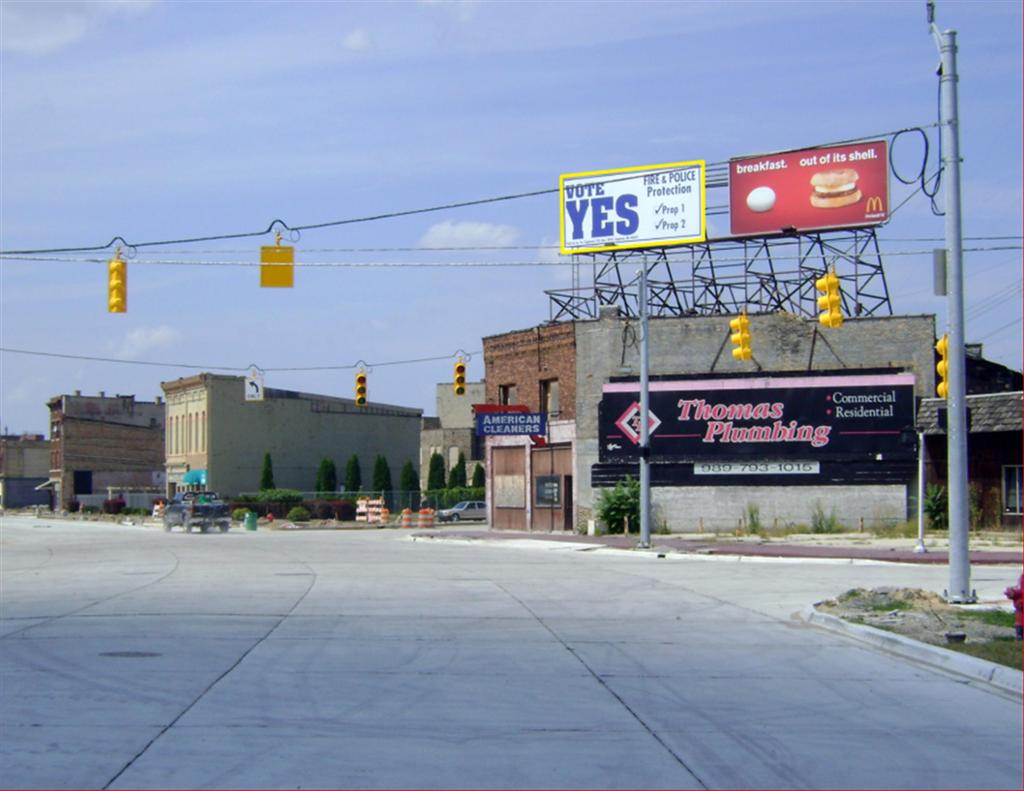 Photo of a billboard in Saginaw