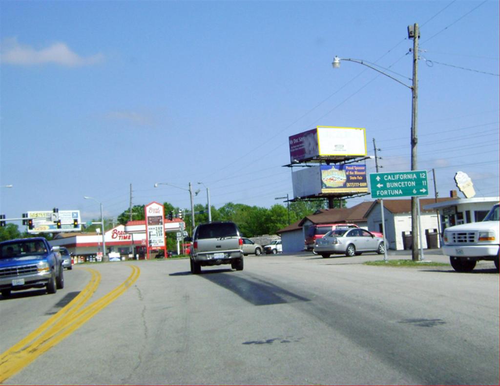 Photo of a billboard in Gravois Mills