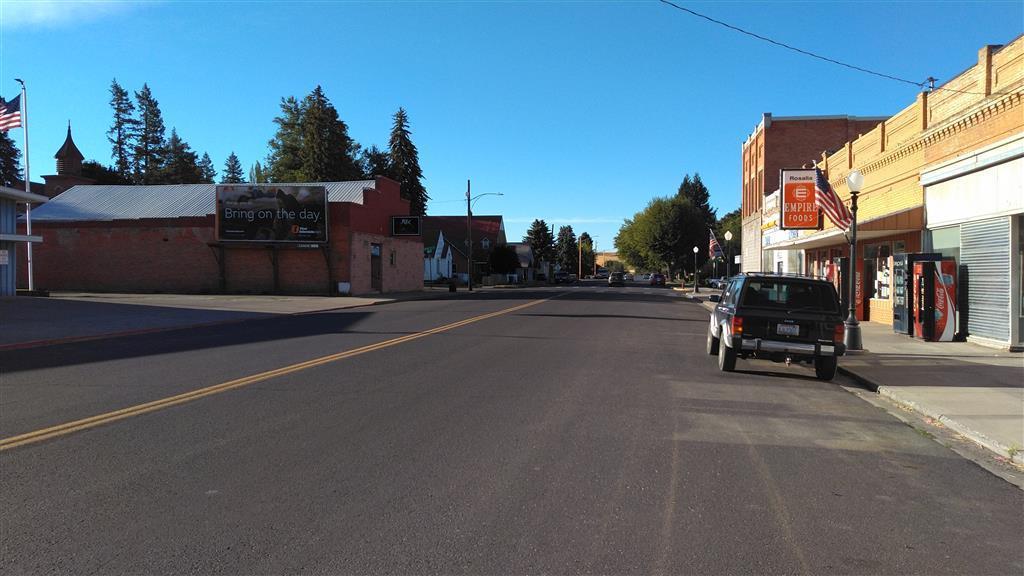 Photo of a billboard in Oakesdale