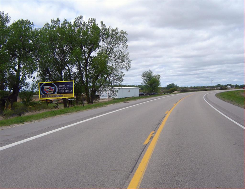 Photo of a billboard in Winnetoon