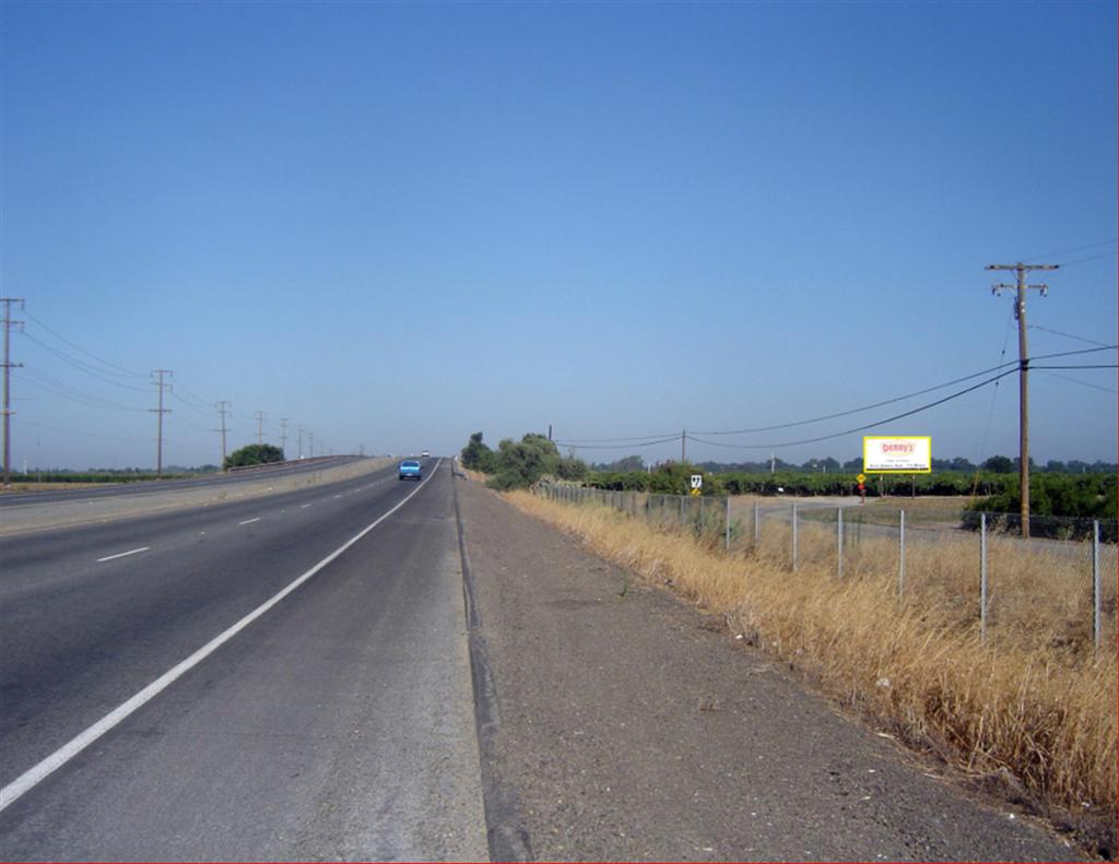 Photo of a billboard in Woodlake