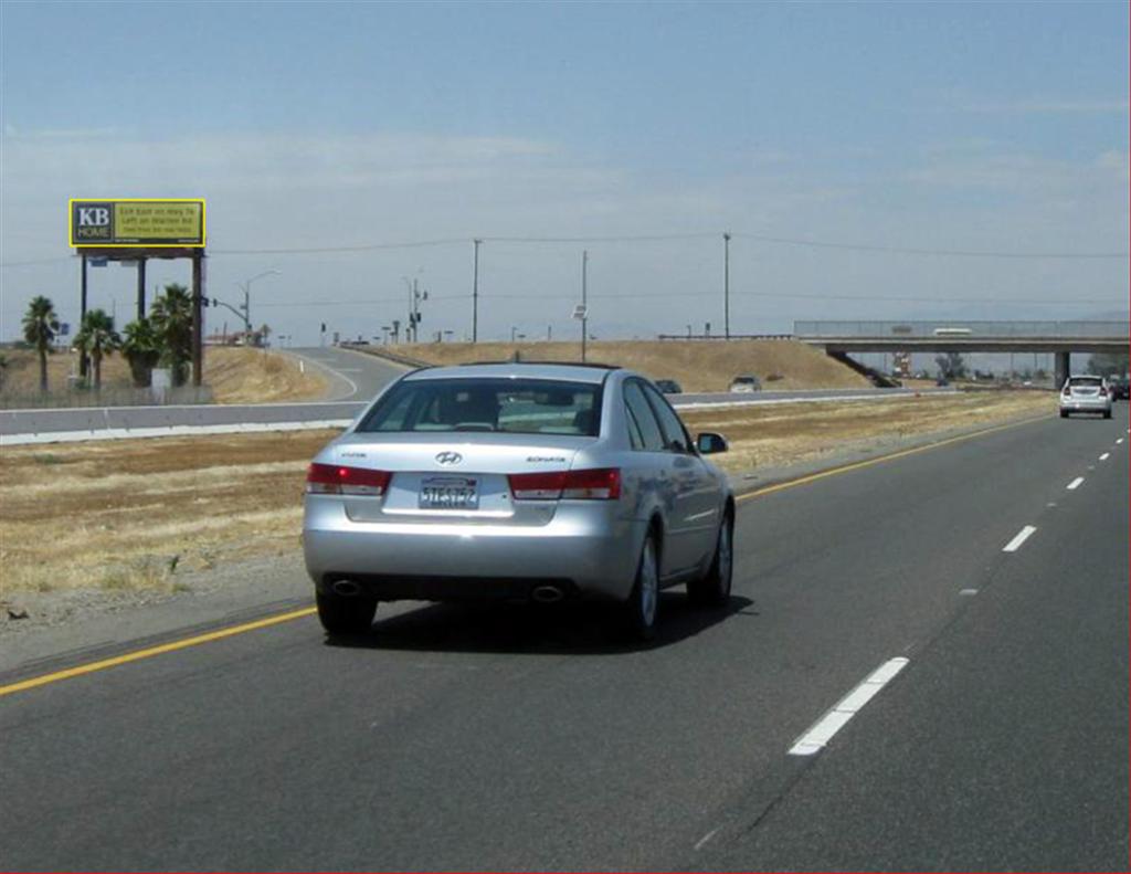 Photo of a billboard in Nuevo