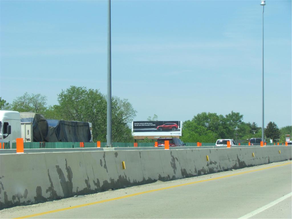 Photo of a billboard in Mansfield