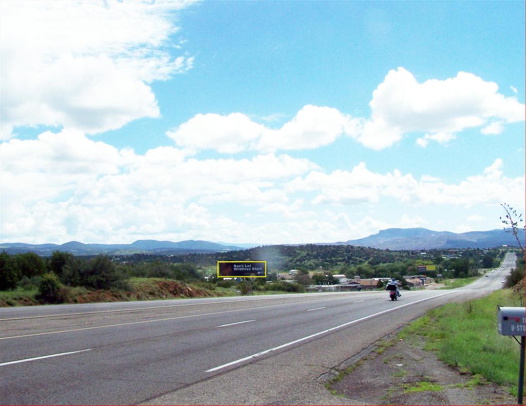 Photo of a billboard in Pinos Altos