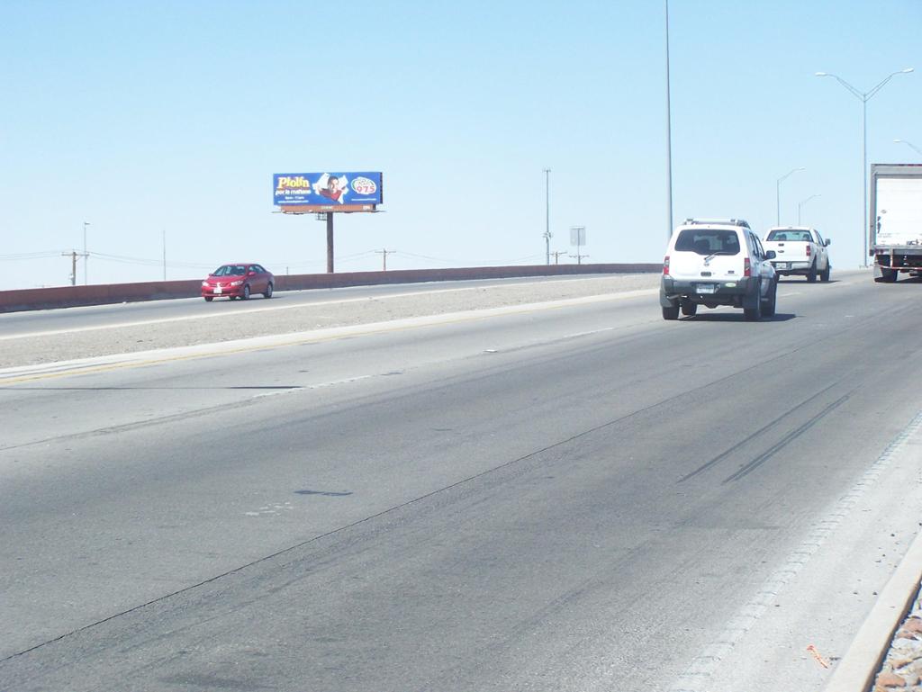 Photo of a billboard in Ysleta Sur