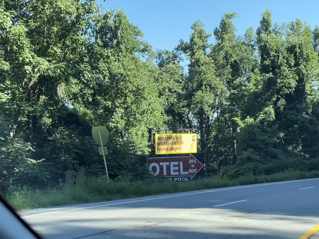 Photo of a billboard in Lovingston