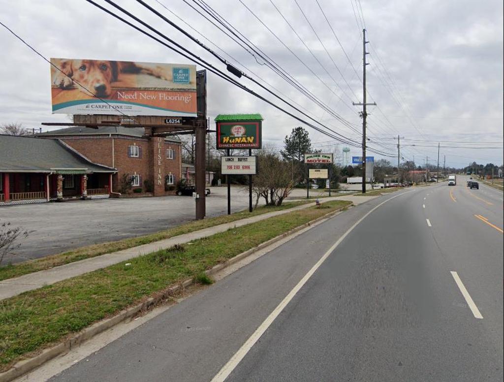 Photo of a billboard in Rayle