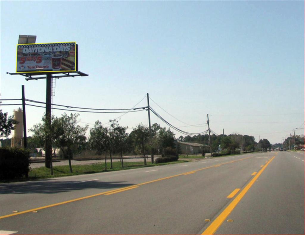 Photo of an outdoor ad in Panama City