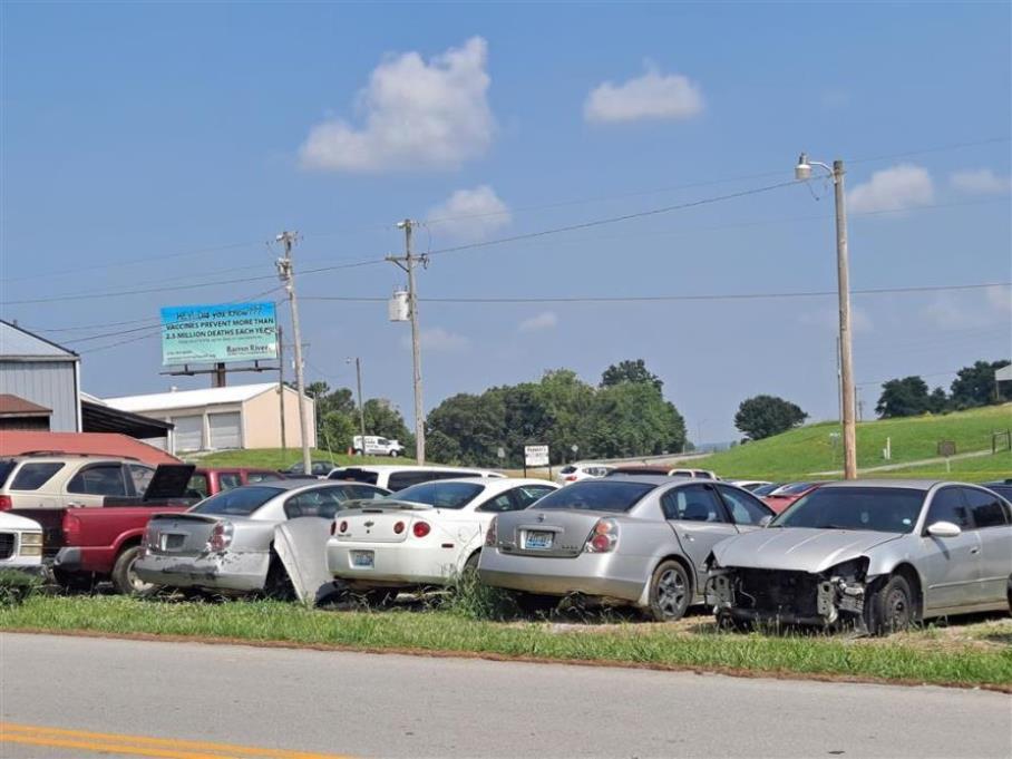 Photo of a billboard in Knob Lick
