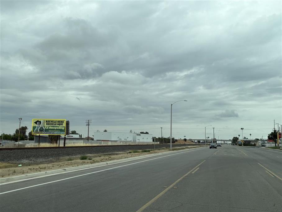 Photo of a billboard in Delano