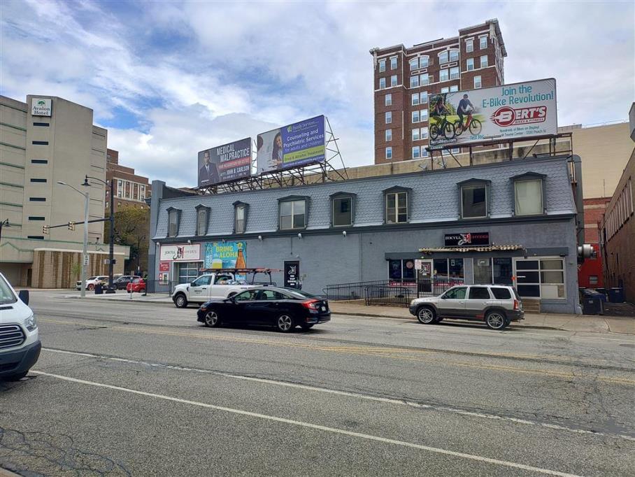 Photo of an outdoor ad in Erie