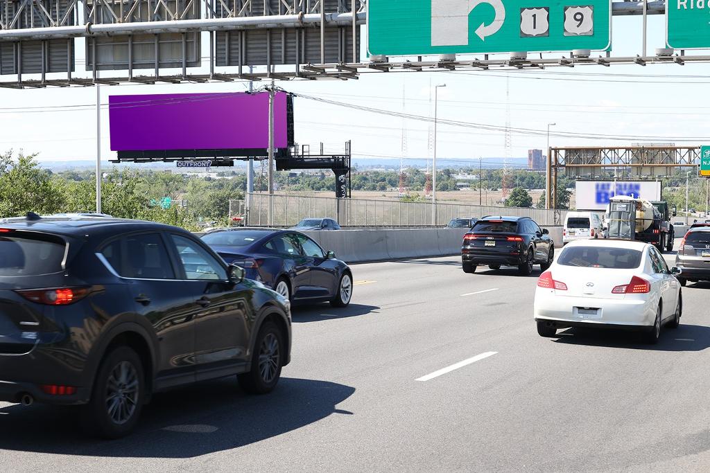 Photo of an outdoor ad in Maple Grove