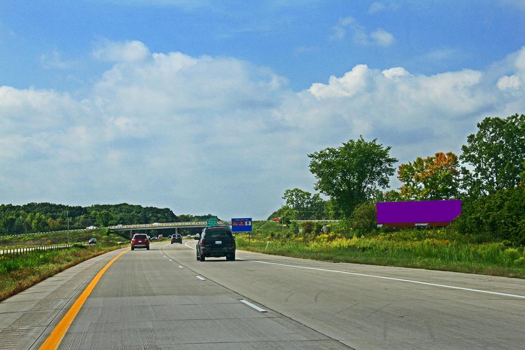 Photo of a billboard in Macomb