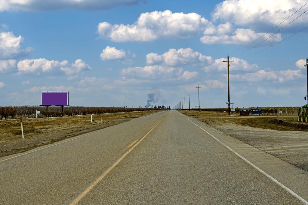 Photo of a billboard in Burrel