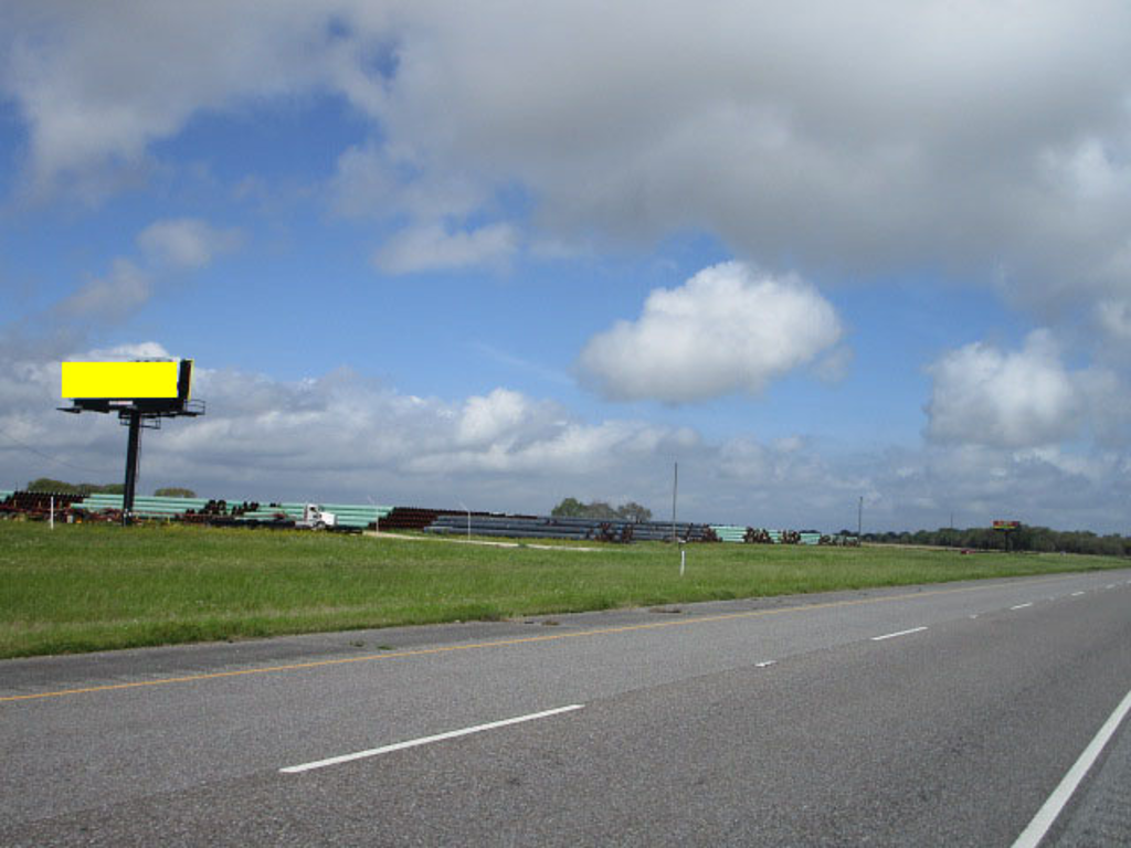 Photo of a billboard in Welsh