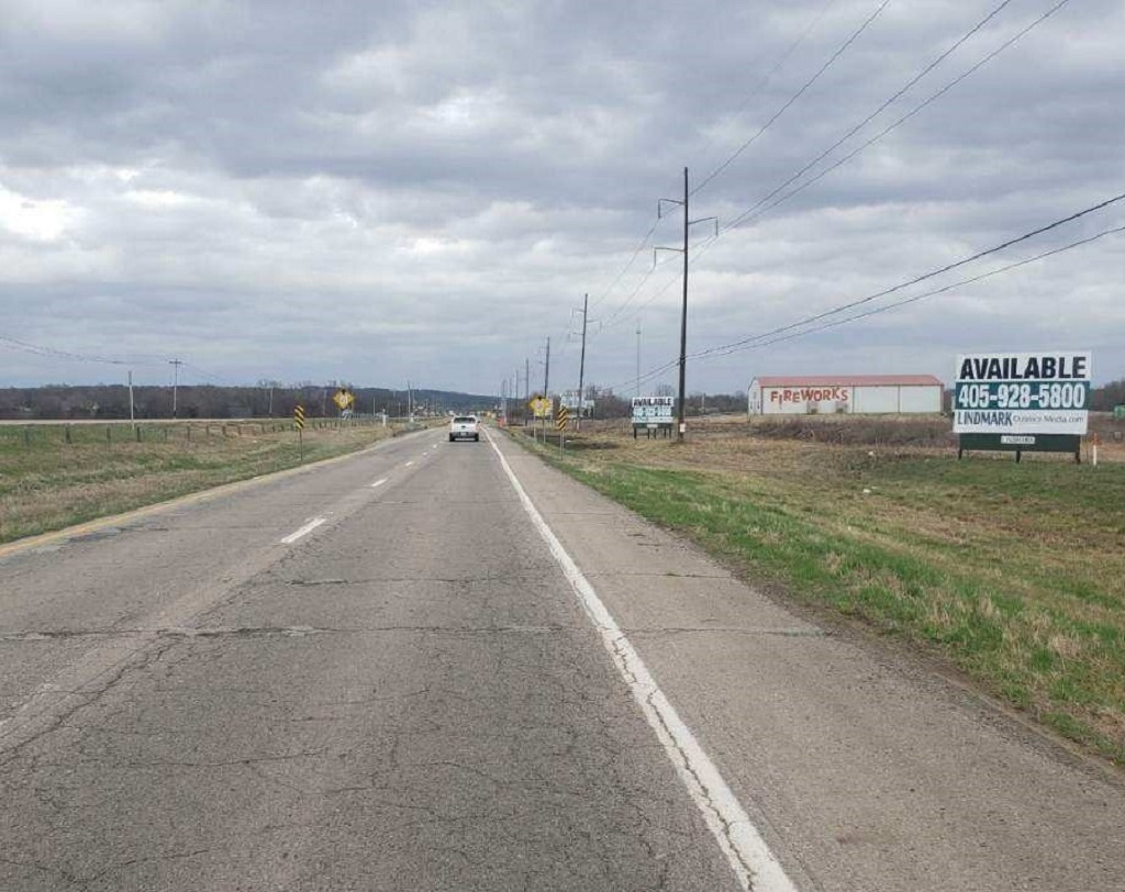 Photo of a billboard in Rudy