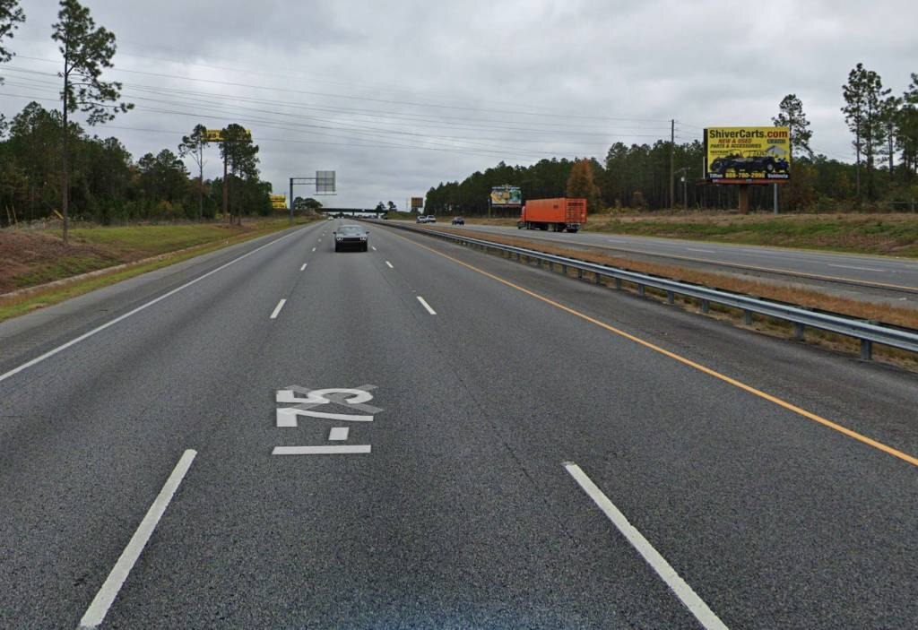 Photo of a billboard in Lake Park