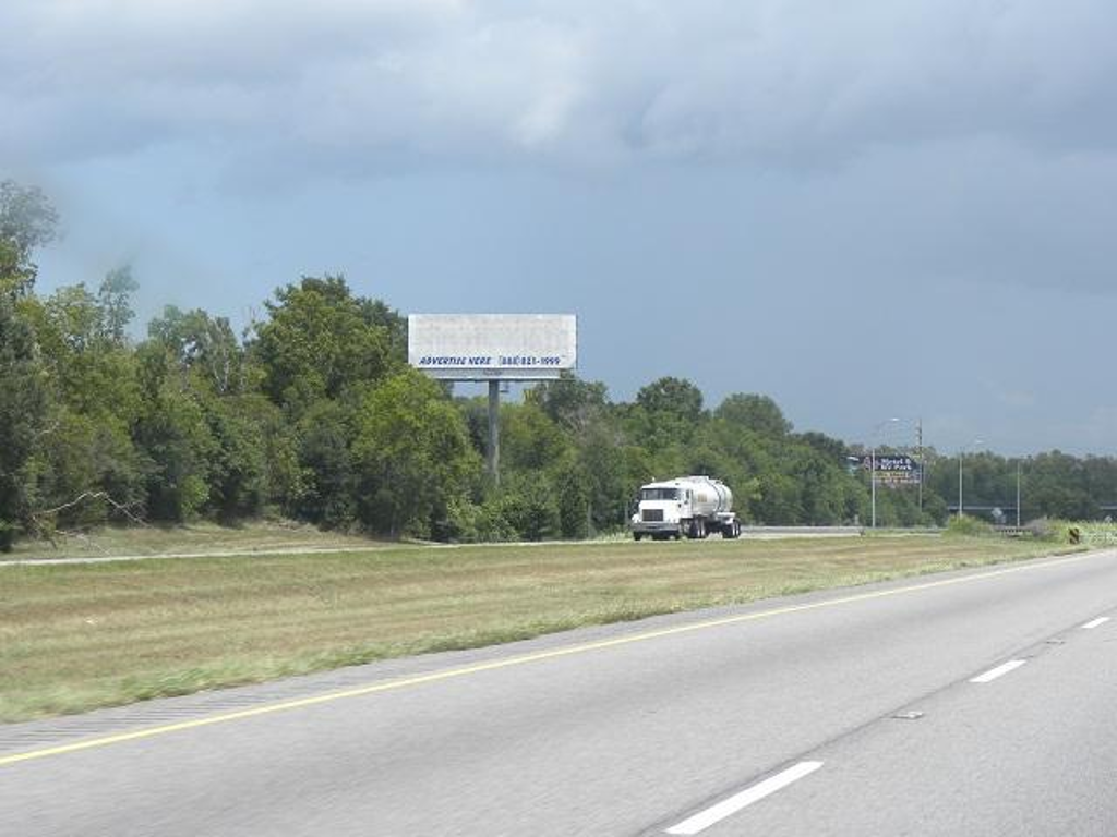 Photo of a billboard in Starks