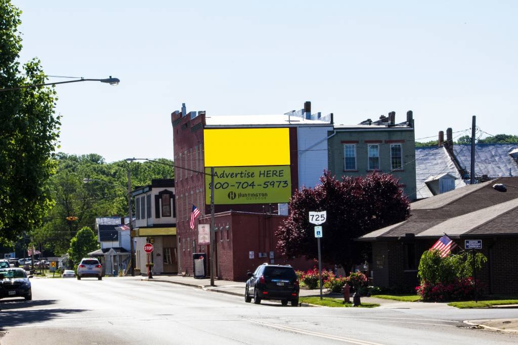 Photo of a billboard in Gratis