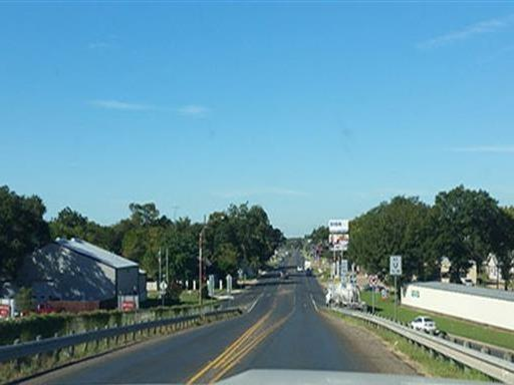 Photo of a billboard in Hearne