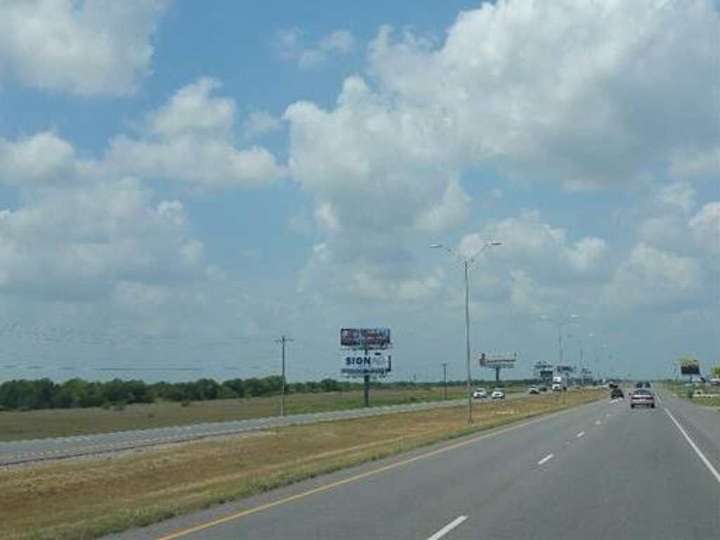 Photo of a billboard in Odem