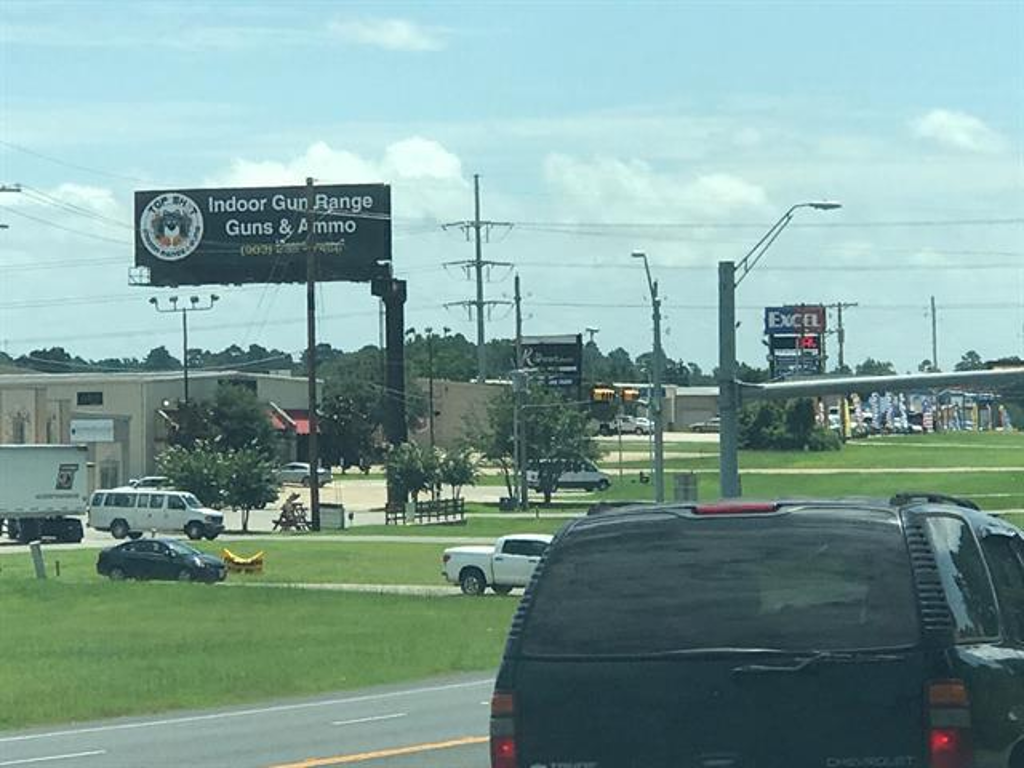 Photo of a billboard in Harleton