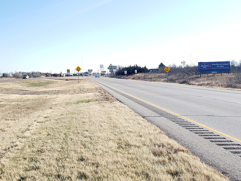 Photo of a billboard in Quanah