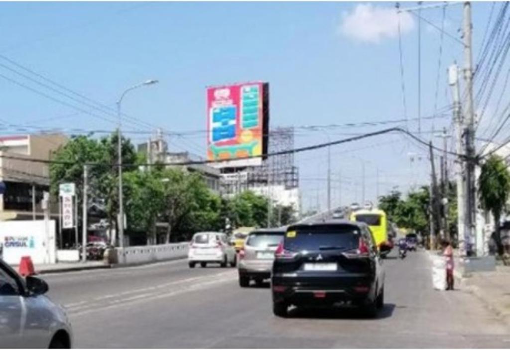 Photo of a billboard in Cebu City