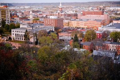 Dubuque Iowa local advertising